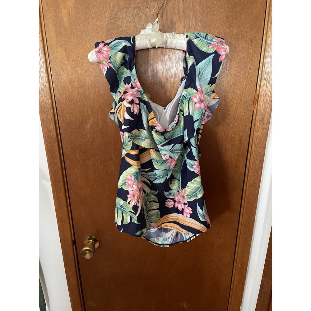 Kona Sol Navy Tropical Floral Tank Top - Picture 2 of 6